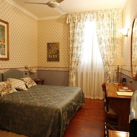 Miralago アルバーノ・ラツィアーレ 部屋 写真